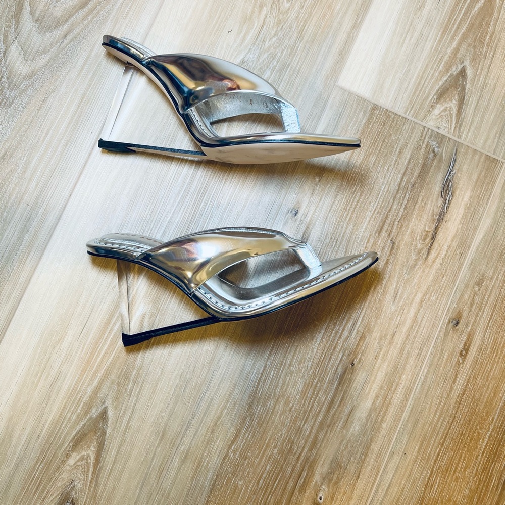 Good American Silver Wedge Sandals - Picture 3 of 6